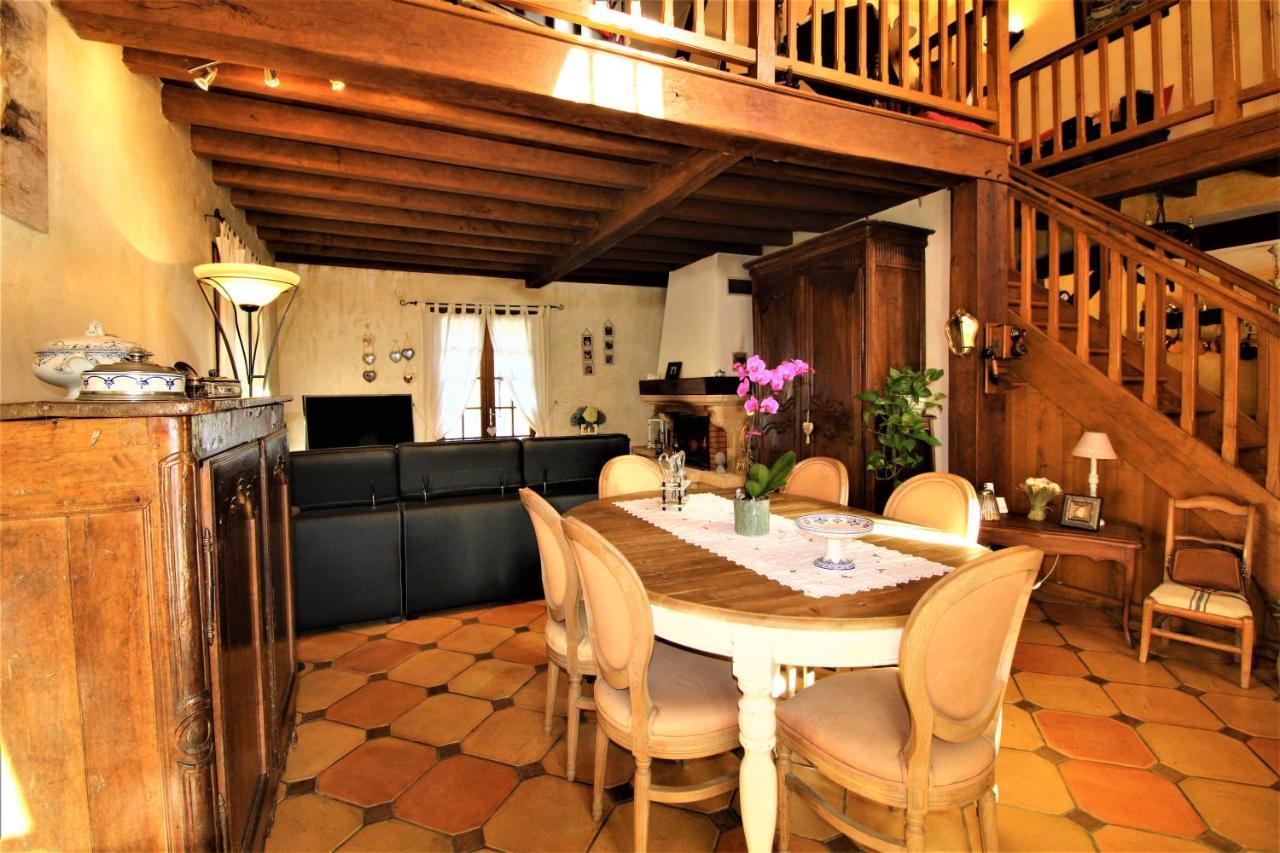 Chez Pascaline Bed and Breakfast Sarliac-sur-l'Isle Eksteriør billede